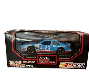 1991 Racing Champions Richard Petty #43 STP Pontiac 1:43 Scale Die-Cast Stock Ca